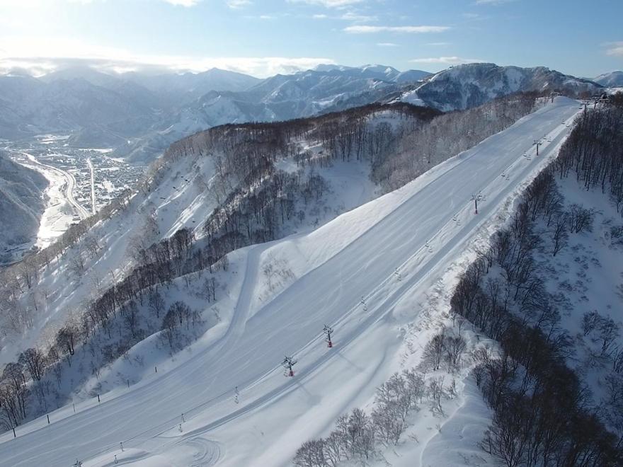Snowhouse Memorie Hotel-石打丸山 Seki  Exteriér fotografie