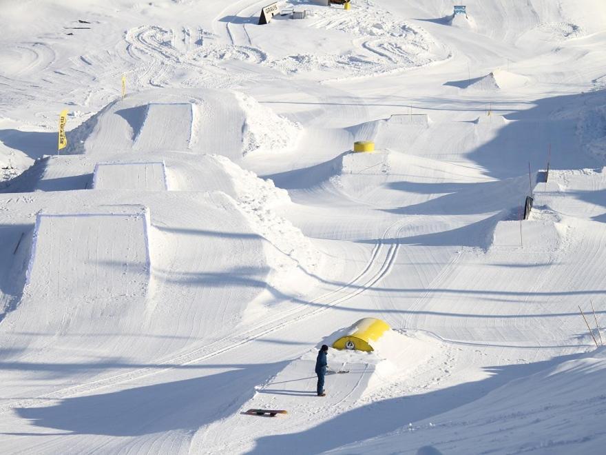 Snowhouse Memorie Hotel-石打丸山 Seki  Exteriér fotografie