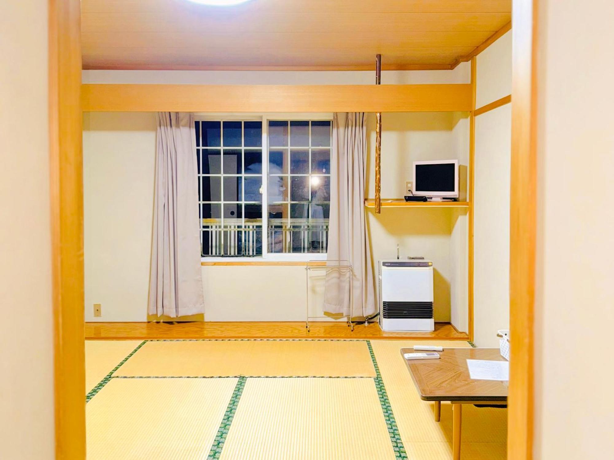 Snowhouse Memorie Hotel-石打丸山 Seki  Exteriér fotografie